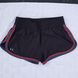 Under Armour Shorts Size Medium
